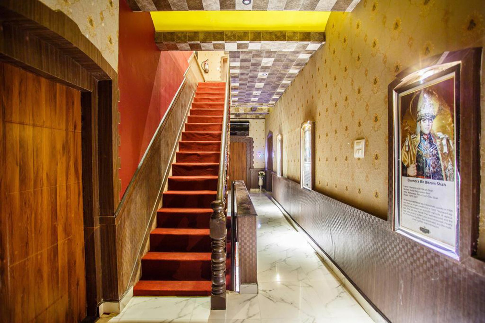 Royal Empire Boutique Hotel Katmandou Extérieur photo